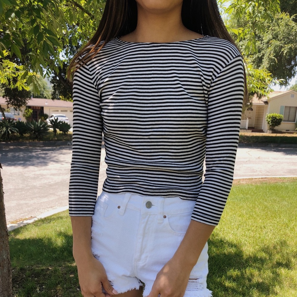 brandy melville black/white striped ¾ sleeve top